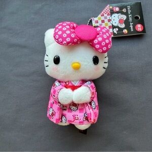 Sanrio Japan Limited Edition Kimono Hello Kitty Plush/Keychain